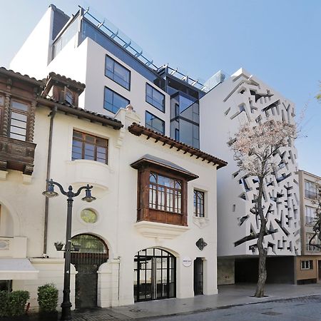 Hotel Cumbres Lastarria Santiago Ngoại thất bức ảnh The building of the museum