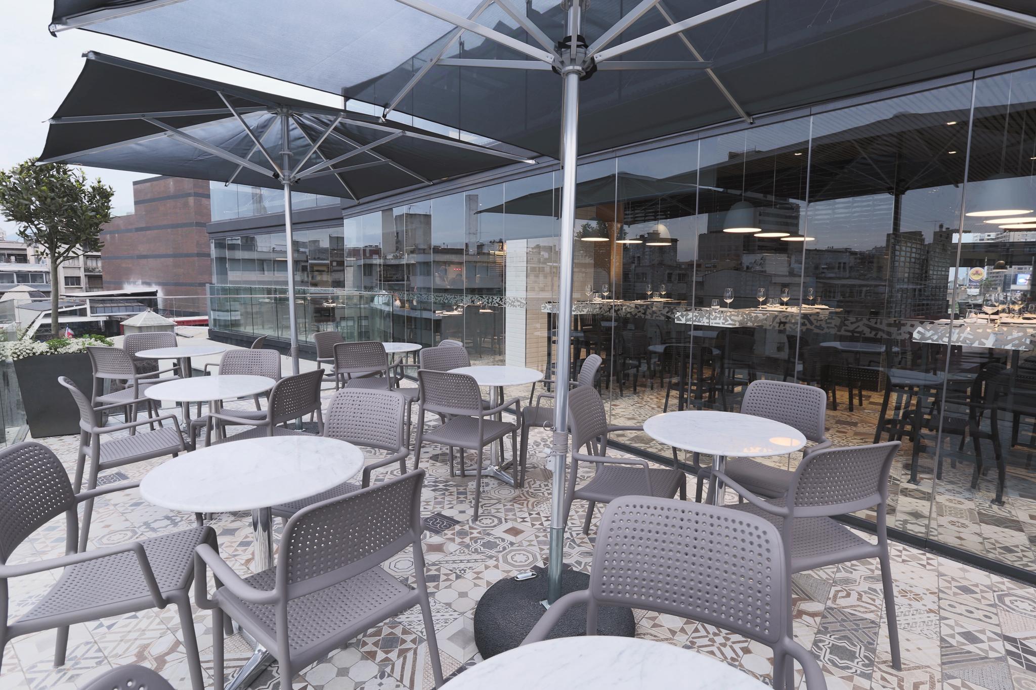 Hotel Cumbres Lastarria Santiago Ngoại thất bức ảnh The restaurant