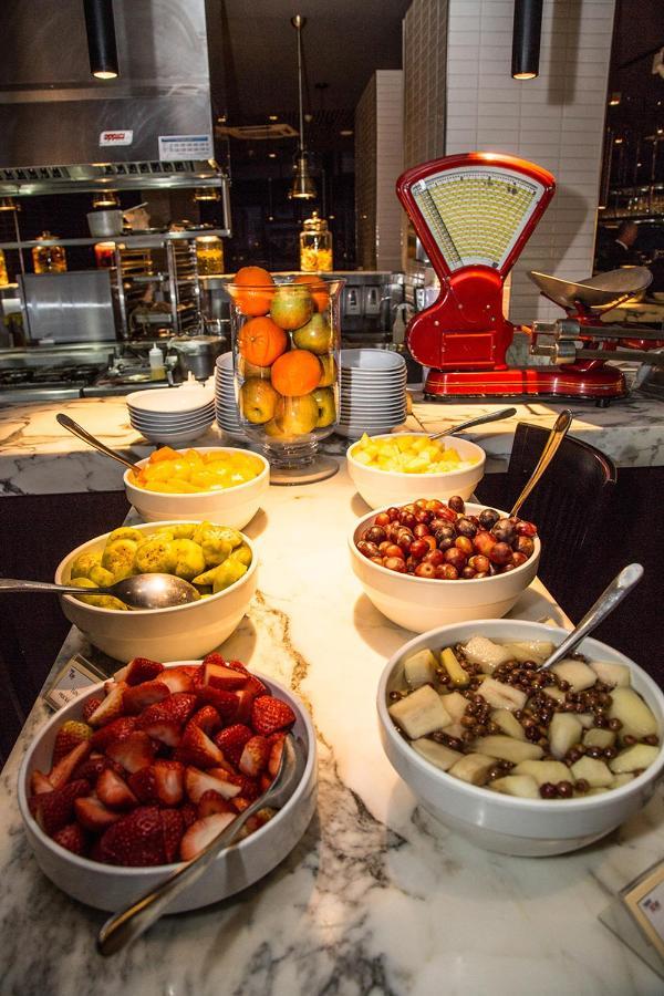 Hotel Cumbres Lastarria Santiago Ngoại thất bức ảnh Fruit salad