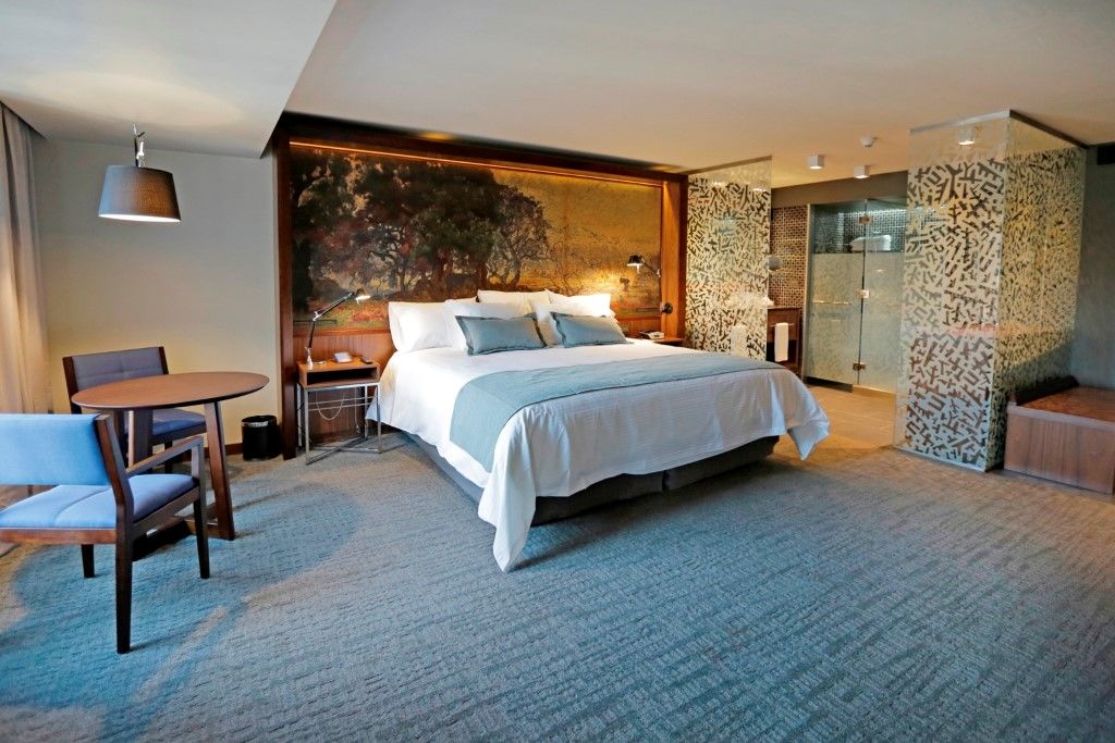Hotel Cumbres Lastarria Santiago Ngoại thất bức ảnh A room at the hotel